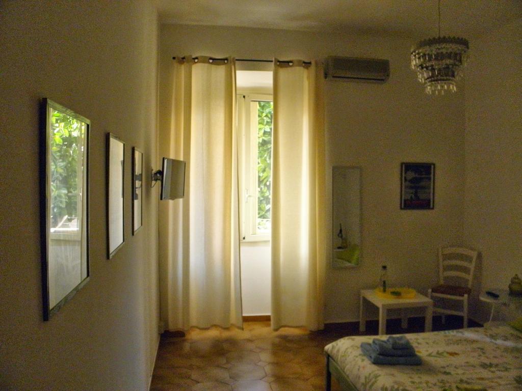 Alfieri B&B Cagliari Værelse billede